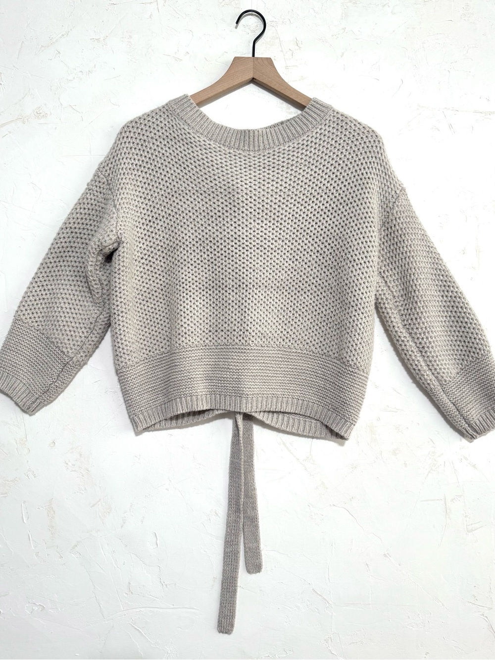 Elodie XS Gray Lace Up Back Chunky Knit Sweater
